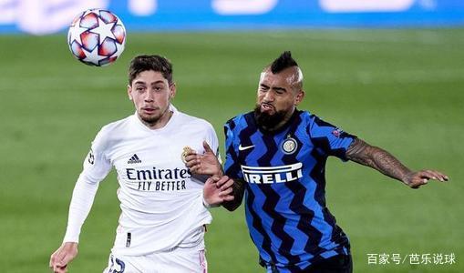 新疆一家进出口贸易公司向阿图什市捐赠足球场，价值1亿元