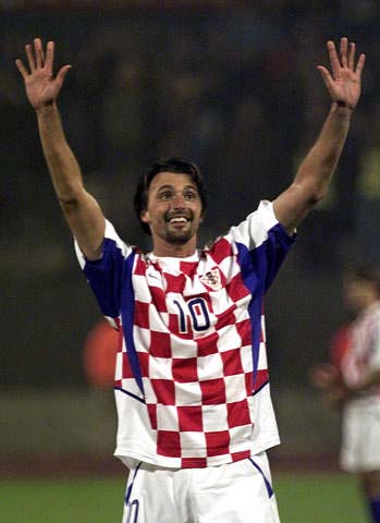 中超比赛焦点：山东泰山迎战上海申花,