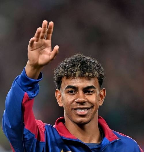 康宁汉姆生涯罚球命中率85%，但是连续2场投丢关键罚球