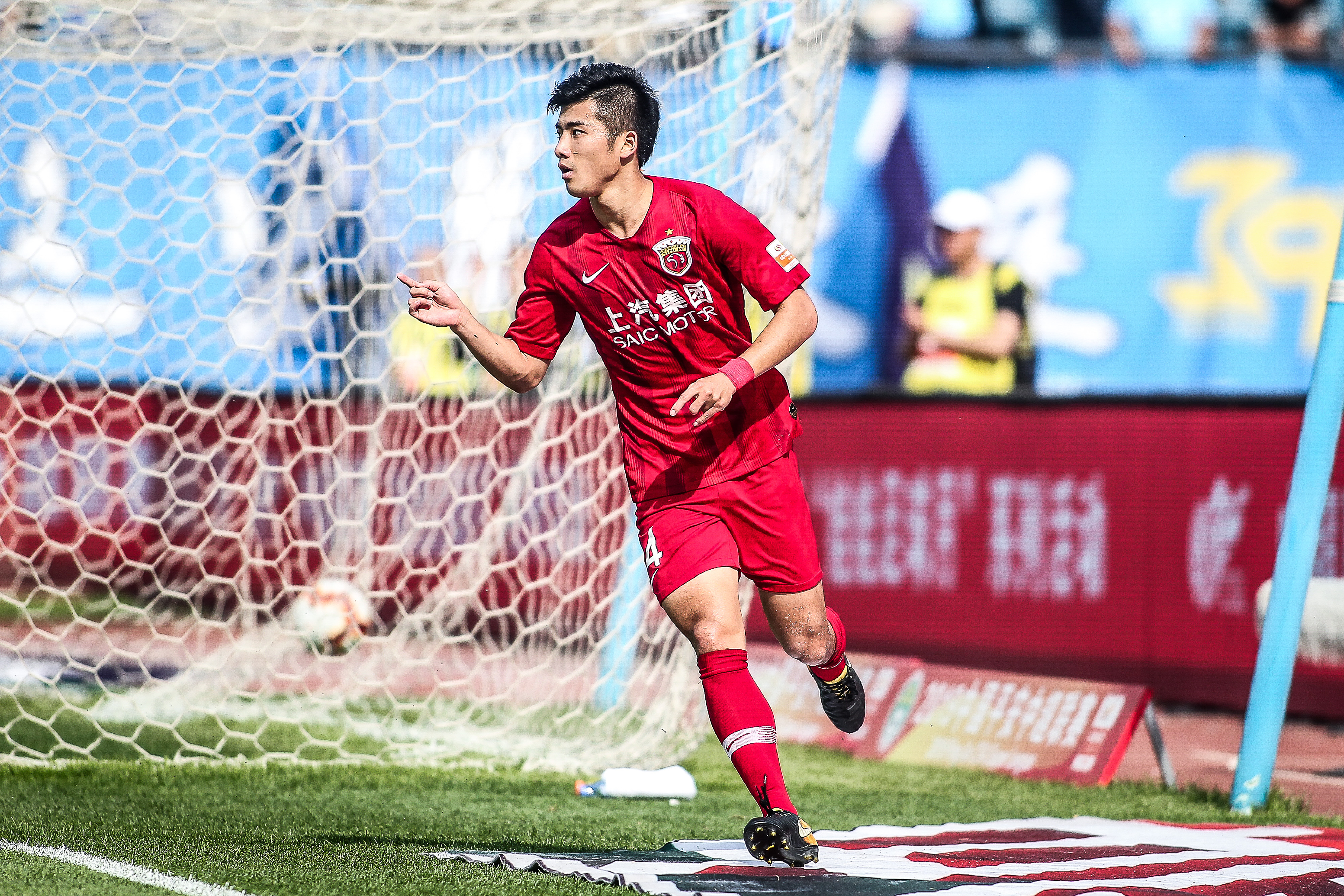 莫里斯兄弟批评大范甘迪：约基奇不是历史最佳，詹姆斯比他强