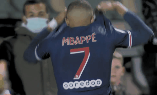 这次封盖把球迷都吓傻了