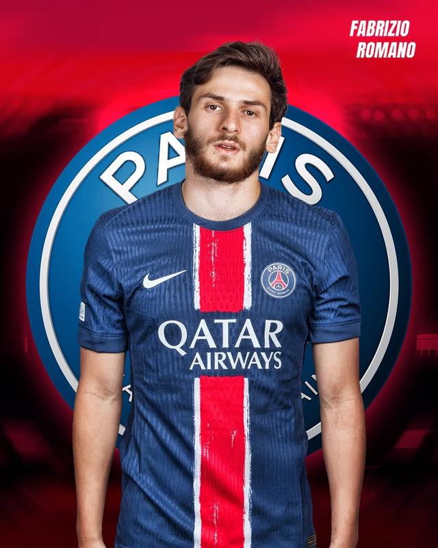 记者：汪士钦这张红牌就是多年来中国足球陋习的真实写照